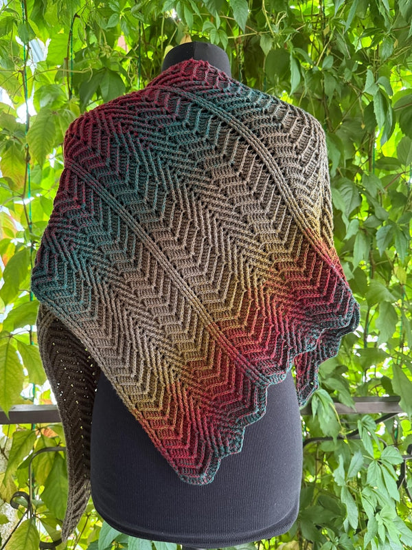 Raveneld shawl Crochet pattern